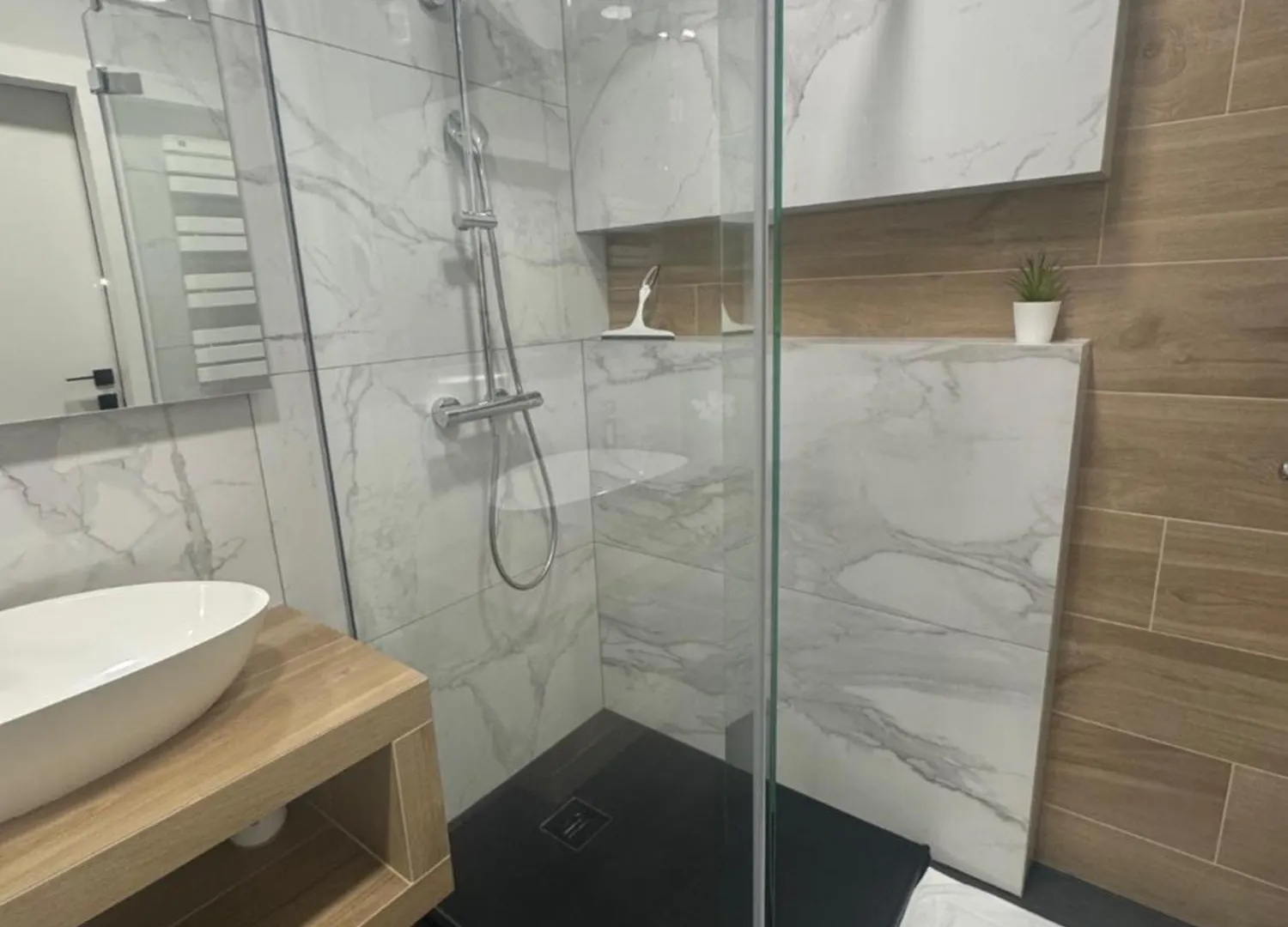 Apartment Milo Apart - Plac Jana Pawla II Centrum Wroclaw