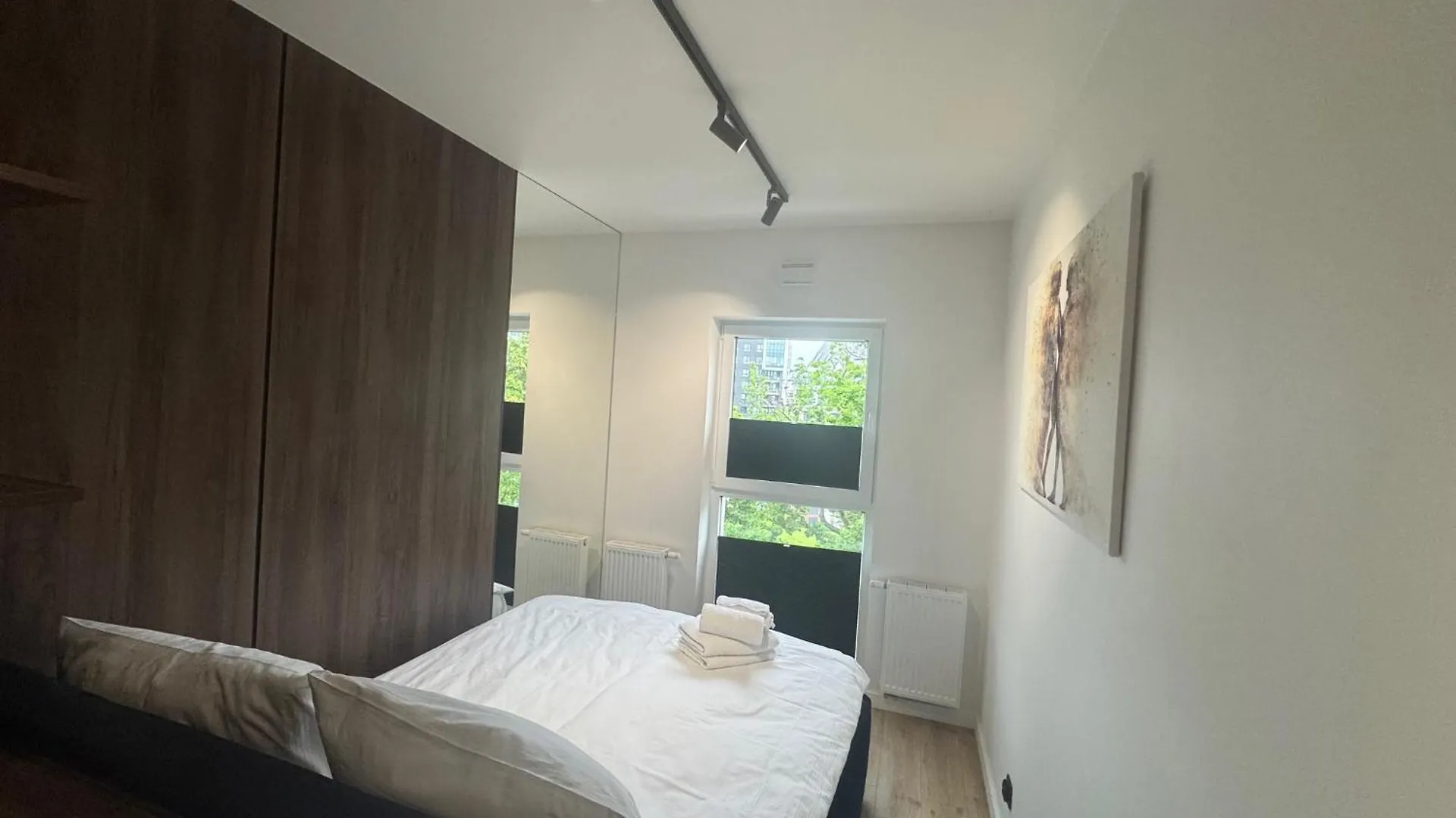 Milo Apart - Plac Jana Pawla II Centrum Wroclaw Apartment